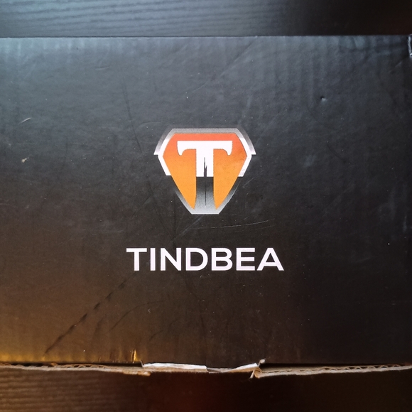 NIB Tindbea gold toilet paper holder with phone shelf and towel rope hooks - Picture 9 of 11